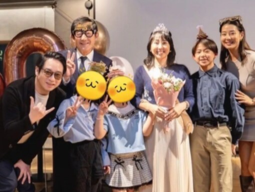 「愛してるよ」いしだ壱成、“ビッグマザー”の誕生日！ 石田家集合ショット公開「ステキな家族のカタチ」