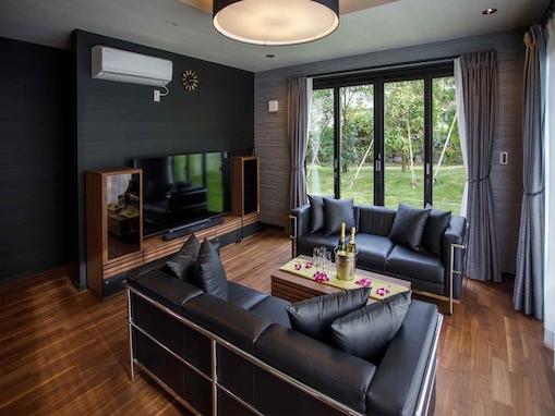 【楽天トラベル売れ筋1位】「アンダの森 伊豆いっぺき湖」は緑あふれる森と湖に包まれた温泉リゾート【11月25日】