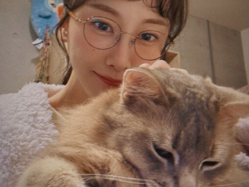 「お姫様がお二人」松井玲奈、“うちのお姫様”とのツーショットを公開！ 「かわいいが渋滞」