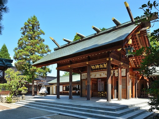 好き＆行ってみたい「富山県の寺社仏閣」ランキング！ 2位「射水神社」を抑えた1位は？【2025年調査】