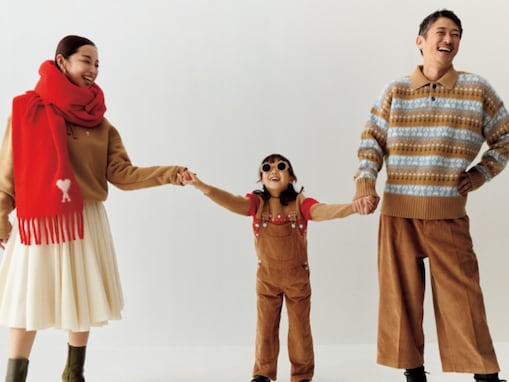 窪塚洋介、美人妻＆娘との手つなぎ家族ショット公開！ 妻をバックハグするラブラブショットも