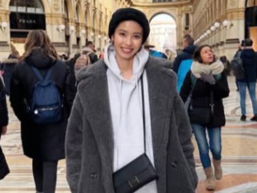 大迫勇也の美人妻、ミラノで娘2人との家族ショット公開「いつも素敵で見惚れてます」「素敵なお誕生日」