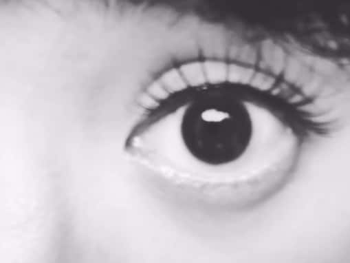 「満島ひかりちゃんかと」ムロツヨシ、どアップショットに驚きの声！ 「この可愛い人は誰ぇーっ!?」