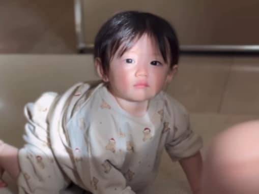 「ほんとにまだ赤ちゃんですか？」黄皓、“大人っぽいお顔”の娘の顔出しショット公開「こんな美人ちゃん」