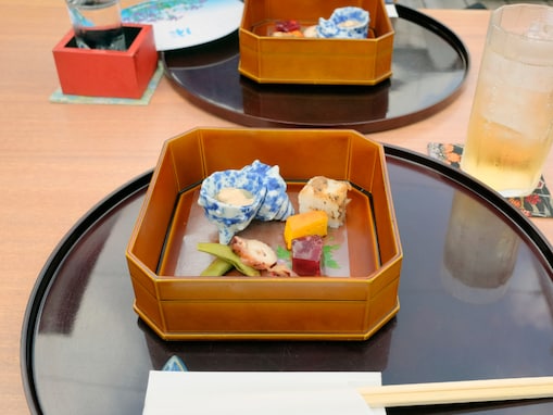 京都府で旅先で食べたい「ご当地グルメ」ランキング！ 2位「京懐石」を抑えた1位は？ 【2025年調査】