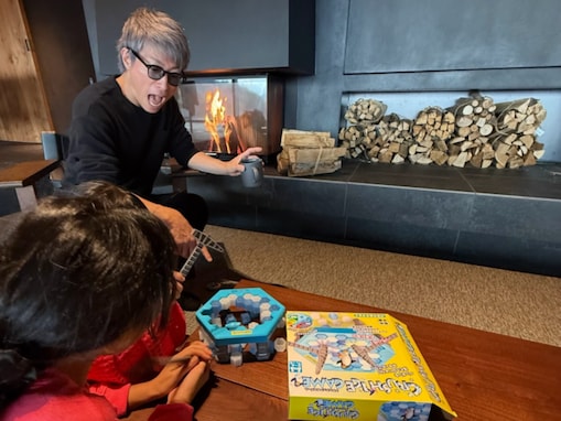 「淳くんの子育ては素晴らしい」田村淳、家族旅行へ！ 親子写真に「素敵なパパ」「愛溢れてるね」の声