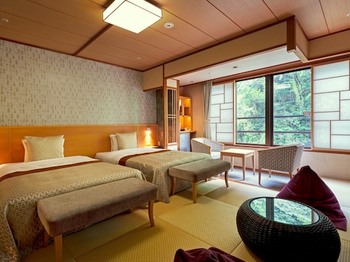 【楽天トラベル売れ筋1位】「つえたて温泉ひぜんや」は伝統と情緒あふれる湯宿で寛ぐ旅【12月5日】