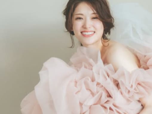 「最高にお似合い」松村沙友理、美し過ぎるウエディングフォトを披露！ 「涙でました」「とっても可愛い」