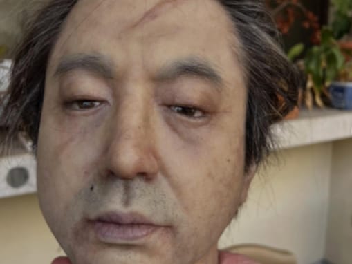 「こっっっわ！」ムロツヨシ、“リアルすぎる”衝撃ショットに悲鳴！ 「見たのが朝で良かった」