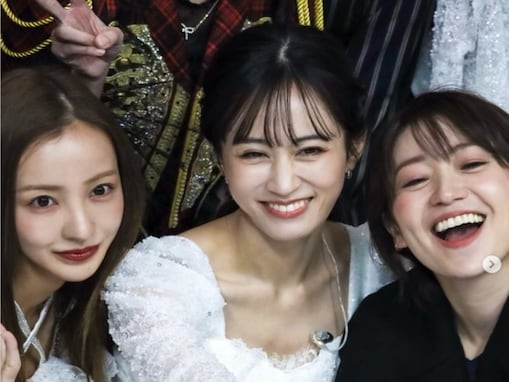 「AKB48といえば…」板野友美、前田敦子＆大島優子について語る！ 「激エモすぎて泣ける」