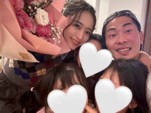 「不意打ちすぎて涙腺崩壊」近藤千尋、夫・ジャンポケ太田からのサプライズ報告！ 娘3人との家族ショットも