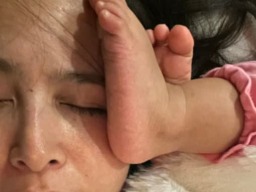 「この現象なんと言う？」加藤夏希、娘との2ショットに「思いっきりドスッピンじゃないですか」「幸せの塊」