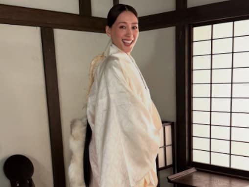 「美しさの極み」綾瀬はるか、『べらぼう』オフショットに反響！ 「一生騙されてもいいくらいに魅力的」