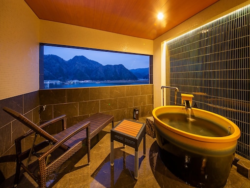 【楽天トラベルスーパーSALE】「城崎温泉 川口屋城崎リバーサイドホテル」が今だけ特別価格に！ 温泉街の風情と食の満足度が高い老舗宿【12月16日】