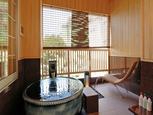 【楽天トラベル×スーパーDEAL】「あわら温泉 政竜閣」が実質40％引き！ 温泉の楽しさと食の満足度で選ばれる老舗宿【12月17日】