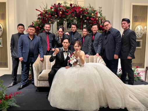 「危険なニオイが…w」イケメン俳優＆美人アナの結婚式に極道が参列!? 「これすごすぎるて、、、」