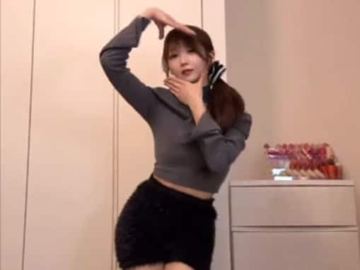 大谷映美里、レゼダンス動画に「正解がここにあった」「レゼすぎる」の声！ 「何頭身あるんだ、、」