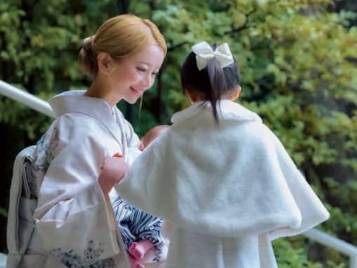 愛沢えみり、息子＆娘との親子ショット公開！ 「1歳10ヶ月差のあなた達の成長がとても楽しみです」