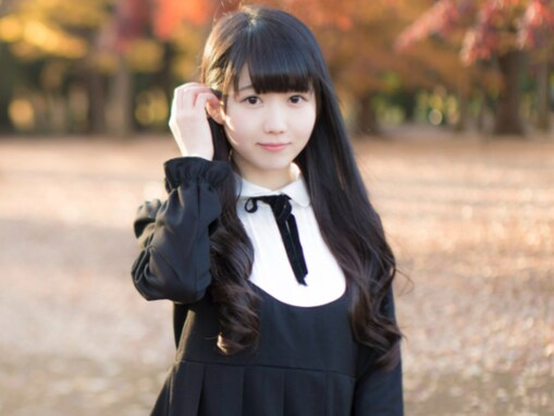 「完成されすぎてないか？？」大谷映美里、10年前の写真に反響！ 「17歳からビジュ爆発しててえぐい」