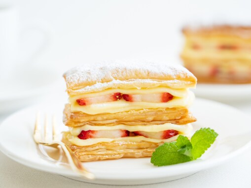 自分用に買いたい「神奈川県の1200円未満のお土産」ランキング！ 2位「横浜馬車道ミルフイユ」を抑えた1位は？【2025年調査】