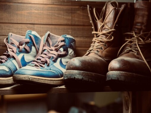 「愛ですね」井ノ原快彦、“10代の頃に買った靴”公開「味が出ててステキ」「大事に扱ってきたんだね...」