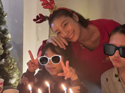木下優樹菜、恋人＆娘たち家族で過ごしたクリスマスショット公開！ 「娘2人の食べっぷりが嬉しい」
