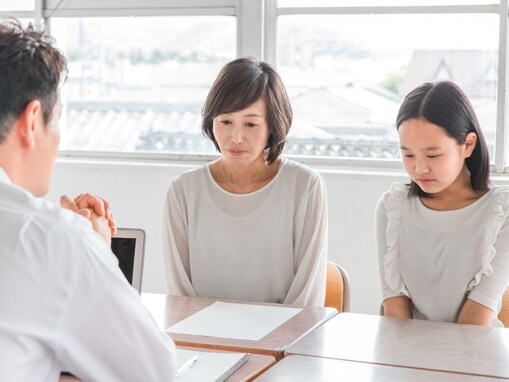 「中堅校なら推薦で有利」の甘い罠。評定4.2でも“推薦消滅”の衝撃…下位半分を切り捨てる学校の実態