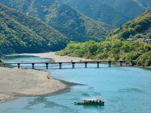 年末年始に行きたいと思う「高知県の道の駅」ランキング！ 2位「四万十大正」を抑えた1位は？【2025年調査】