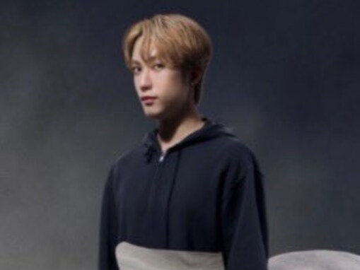 「オモロ男すぎる」LDH所属アーティスト、「ボツになった年賀状」ショットに反響！「クセ強だなぁ(笑)」