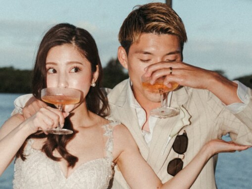 「お似合い過ぎる」堂安律の美人妻、結婚式を振り返る“美男美女”ショット公開「幸せが伝わって来る」