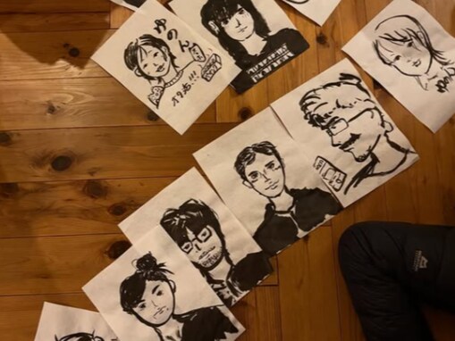 「可愛すぎて滅」松田龍平、上手過ぎる似顔絵ショット公開！ 長女？ の姿も「すごい！」「似てる！」