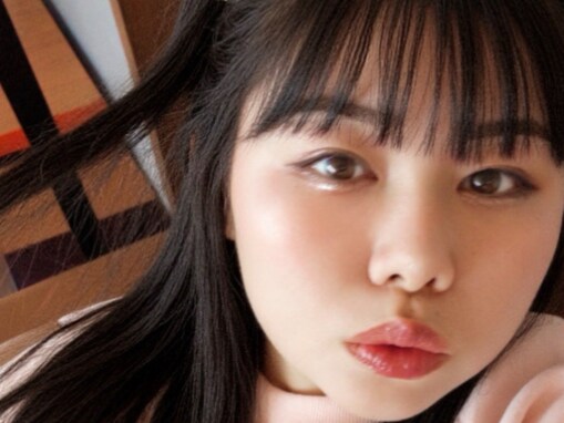 「怒られるかな。。。」人気YouTuber、卒業宣言？ に反響。「びっくり！」「似合ってるけど違和感」