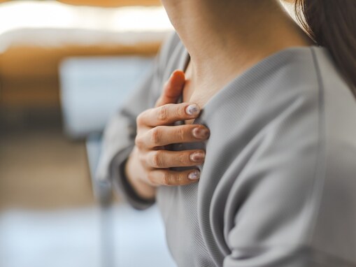 「家賃相当分を渡すべきだと思いますが」家事手伝いの37歳女性、貯金40万円。実家暮らしに至った経緯は