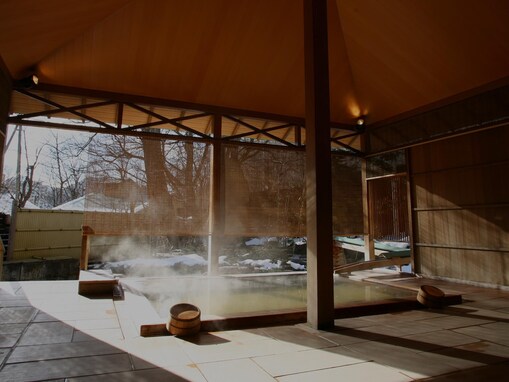 【北海道の人気ホテル】「定山渓温泉 定山渓第一寶亭留 翠山亭」は自家源泉の湯とこだわりの美食を堪能できる宿