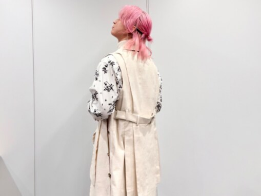 「過去最長じゃない？」佐久間大介、比較ショットに反響！「色気増し増しで好き」「どこまで伸ばすの」