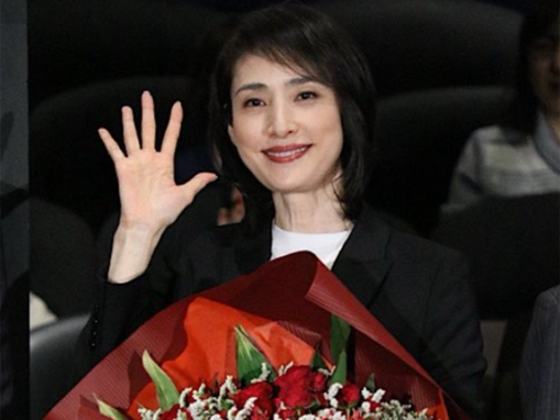 手が美しいと思う「50代女性俳優」ランキング！ 2位「天海祐希」、では1位は？