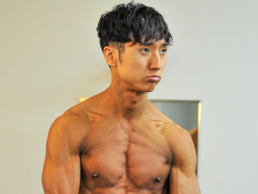 「すごい筋量の増え方」コロチキ西野、18kg増量した肉体を披露！ 「人が避けて通ってくれそう」