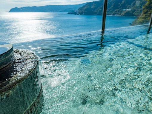 【静岡県の人気ホテル】「ホテルニューアカオ」が選ばれる理由