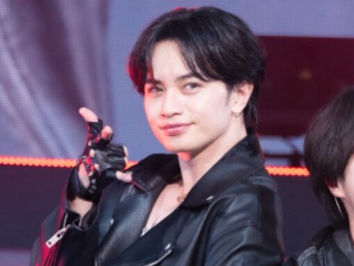 「まさか3人揃うなんて、、、」中島健人、ライブで超豪華コラボ！ 「全員系統の違うイケメン」