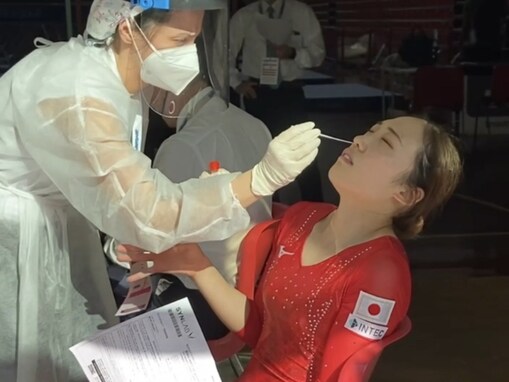 「とんでもない顔しだして声出た」美人トランポリン選手、PCR検査中のショットに反響！ 「かっ！顔が」