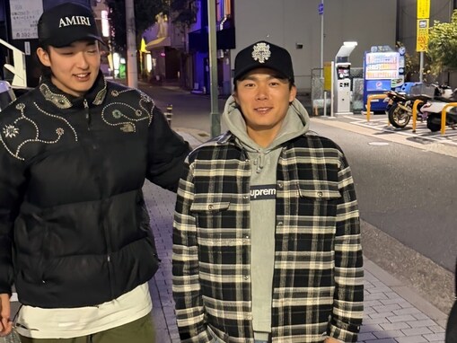 「隣にいるかわいい子は誰？」「似合ってる！」山本由伸の私服姿に反響！「MVPはファッションも一流」