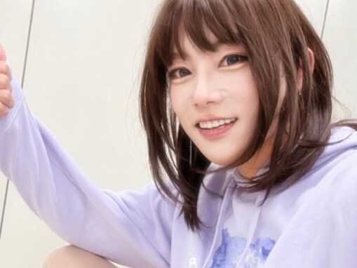 杉浦太陽の激変ショットに反響！ ミニスカから美脚際立つ女装姿を公開。「神メイクチャレンジでした」