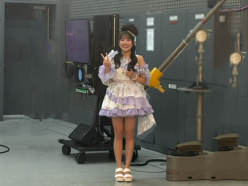 「え、、、、なんで？？」高橋みなみ、人気アイドルの姿に驚き「ついにご対面！」「頭が2つあるしんよ」