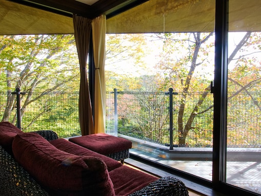 【楽天トラベルセール】「裏磐梯五色沼天然温泉源泉かけ流し貸切風呂の宿 ときわすれ」が特別価格で登場中