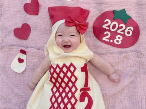 辻希美＆杉浦太陽、第5子のハーフバースデー写真公開！ 長女・希空とのツーショットも「可愛すぎて滅」