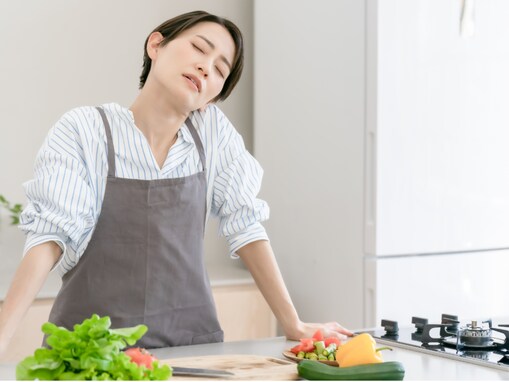 「子育てをするとなると……」35歳女性、年収100万円。“綺麗好き”実母との実家暮らし事情