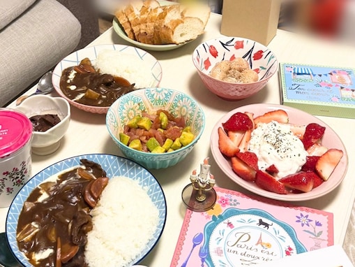 「バレンタインに帰宅したら」くらげ・渡辺翔太の妻が再現したものに「素敵な奥様」「ほんまの優勝やな」