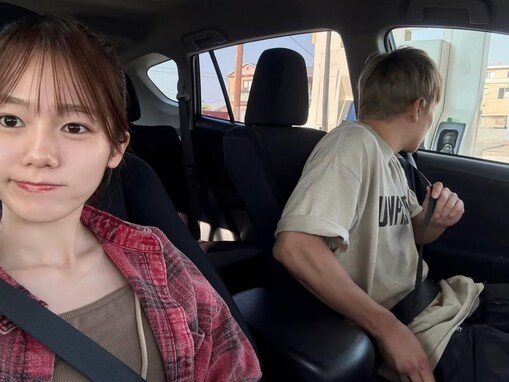 「偉いです!」川口葵、格闘家夫との“停車中”ツーショットに反響！ 「仲良し夫婦だね」「マジで女神」