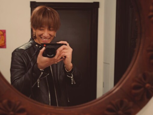 「えっどゆこと?!」小山慶一郎、「トイレでなにしてんのwww」とファンからツッコミ！ 「センスについていけない」