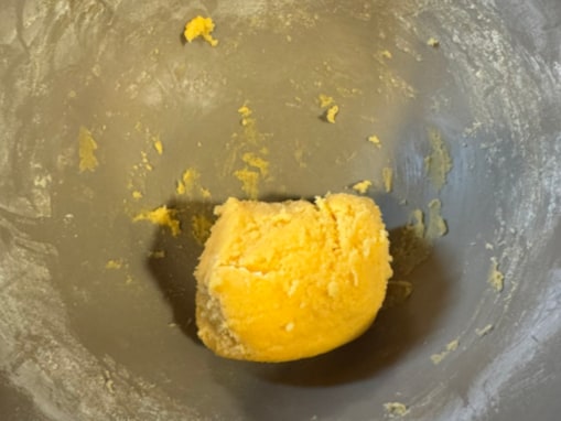 「やばい前代未聞」宮川愛李、手作りクッキーの途中経過にツッコミ殺到「お腹壊さない？」「愛せる」